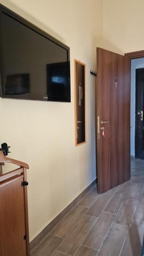 Napoli Station B&B Екстер'єр фото