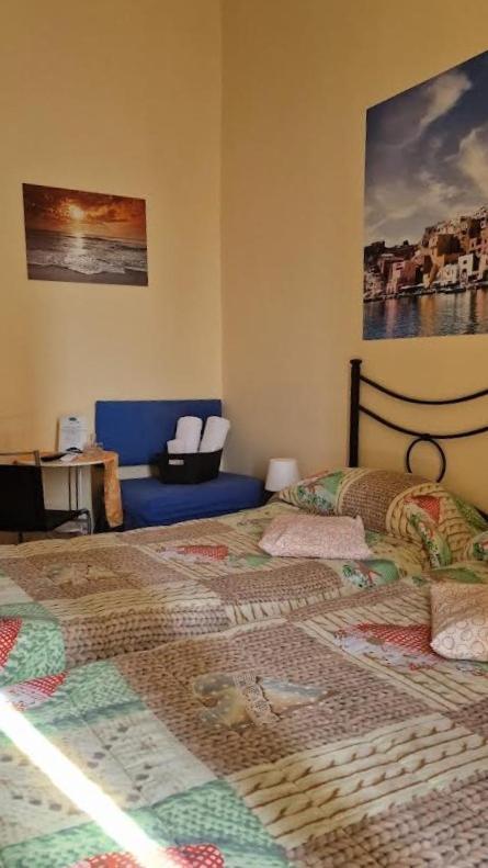 Napoli Station B&B Екстер'єр фото