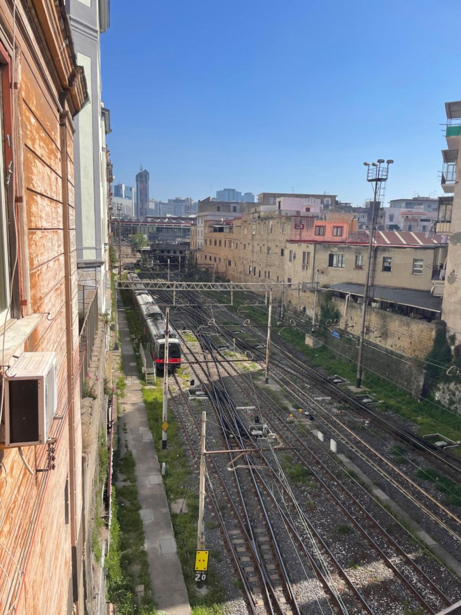 Napoli Station B&B Екстер'єр фото