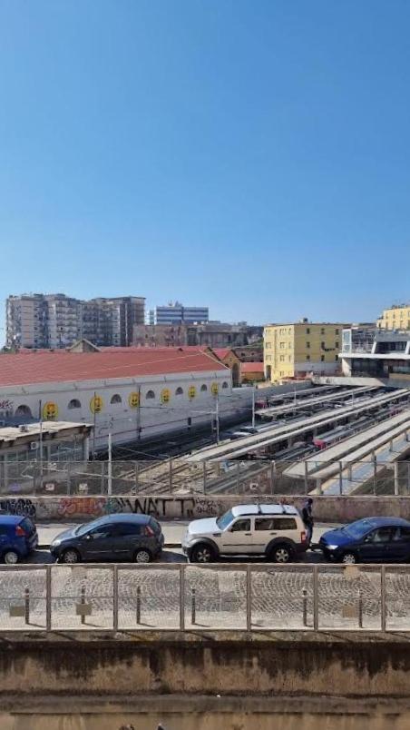 Napoli Station B&B Екстер'єр фото
