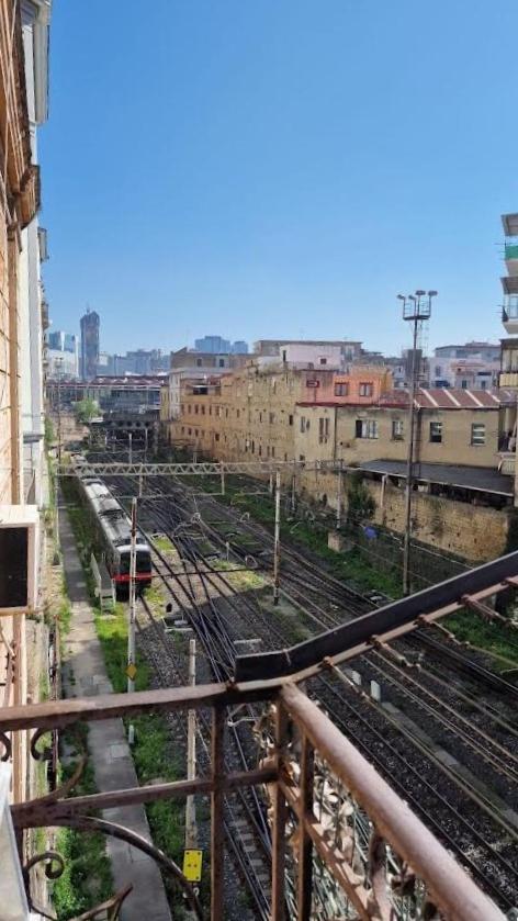 Napoli Station B&B Екстер'єр фото
