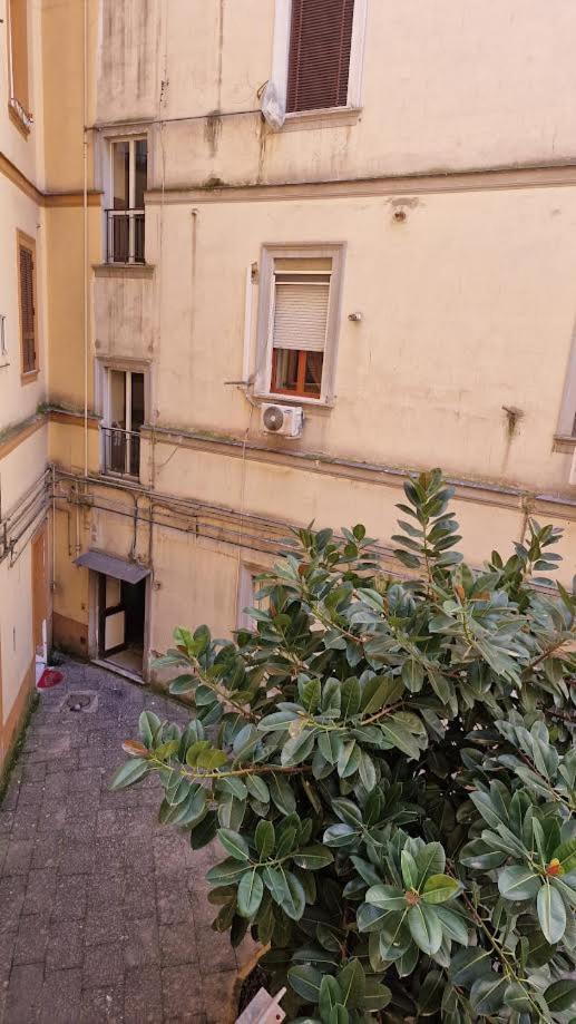 Napoli Station B&B Екстер'єр фото