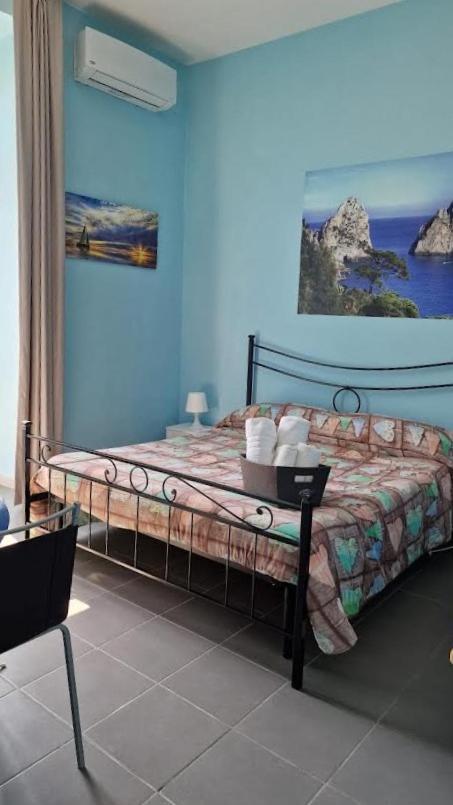 Napoli Station B&B Екстер'єр фото