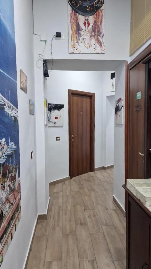 Napoli Station B&B Екстер'єр фото