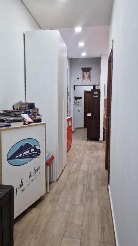 Napoli Station B&B Екстер'єр фото