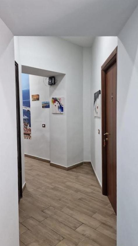 Napoli Station B&B Екстер'єр фото