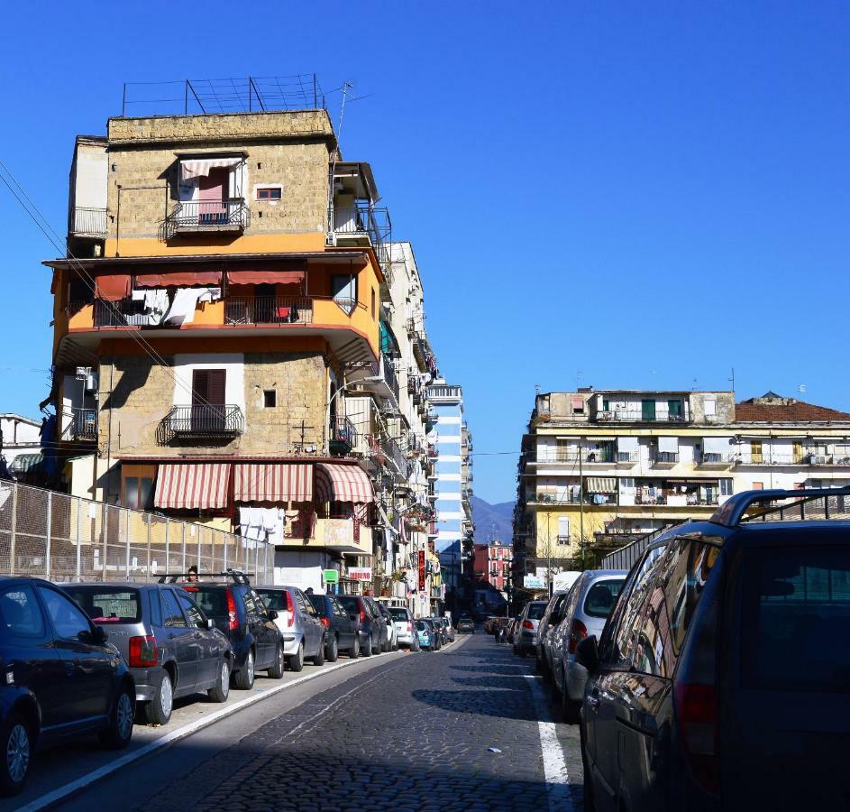 Napoli Station B&B Екстер'єр фото